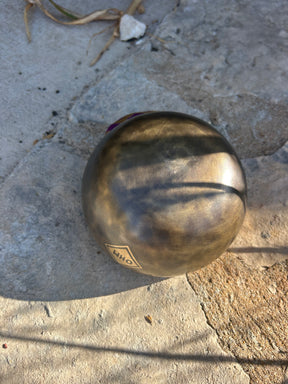 E Note 4th Octave - Legacy Collection Handmade Bronze Makers Mark Singing Bowl