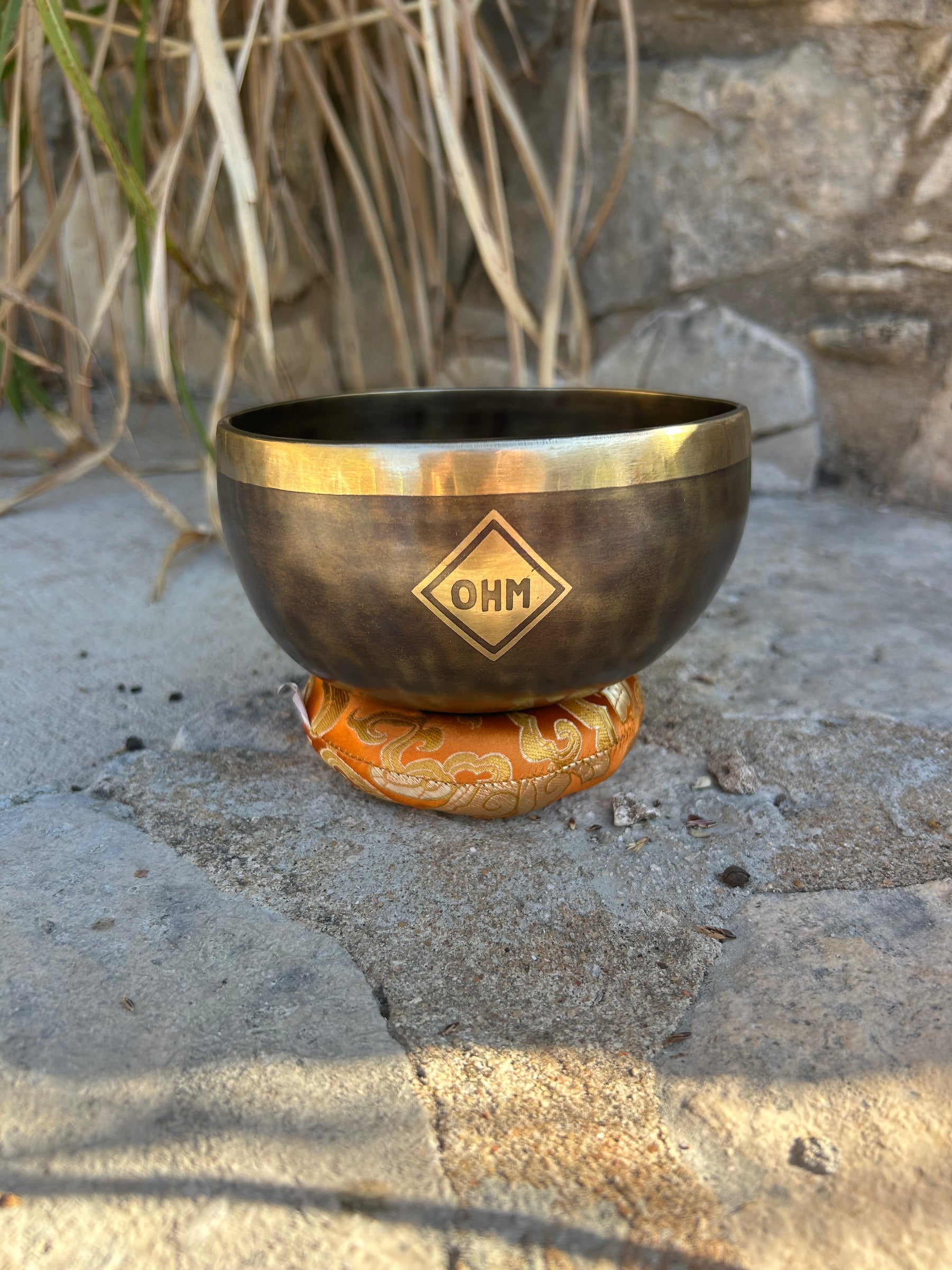 F Note 4th Octave - Legacy Collection Handmade Bronze Makers Mark Singing Bowl