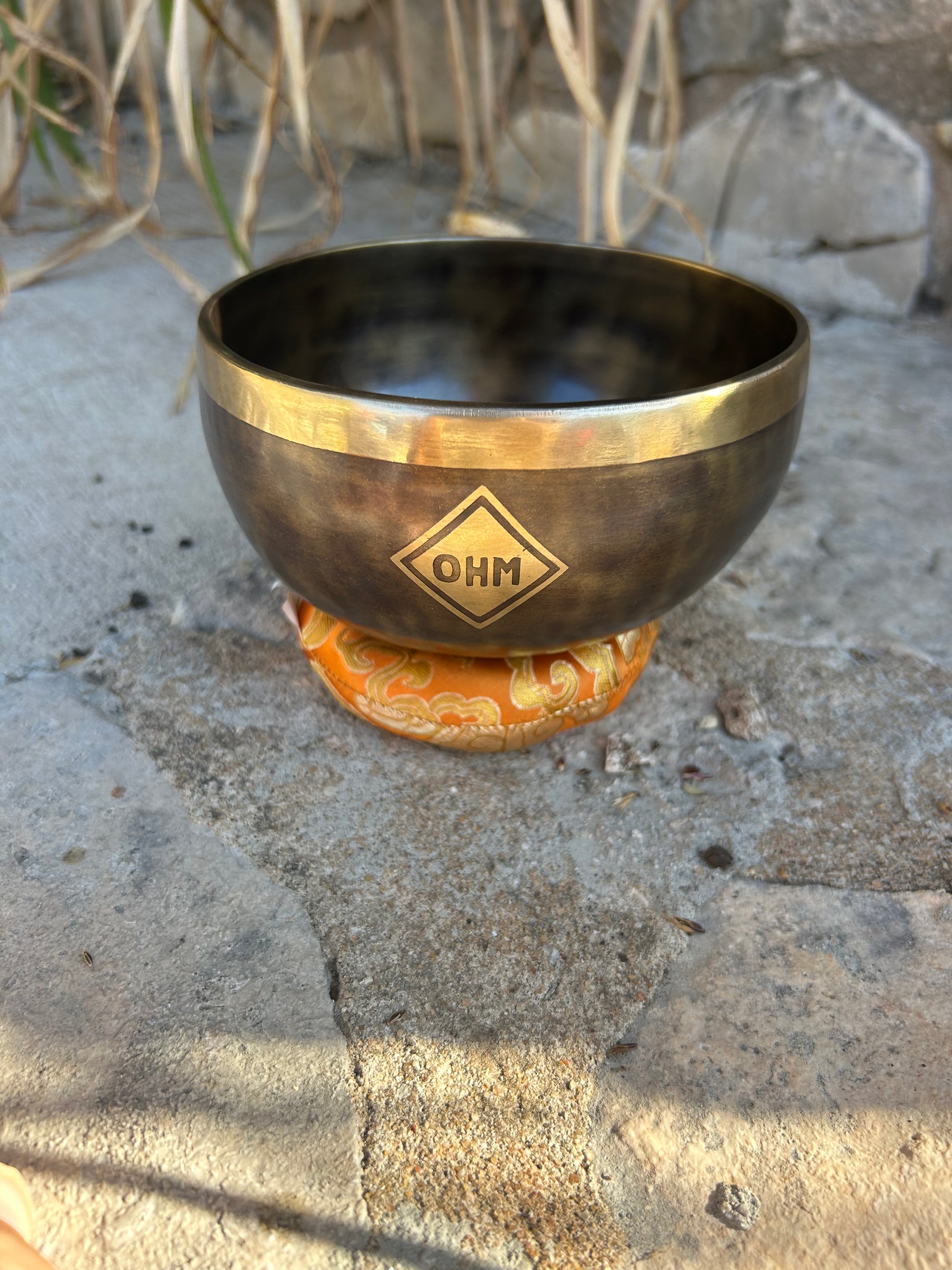 F Note 4th Octave - Legacy Collection Handmade Bronze Makers Mark Singing Bowl