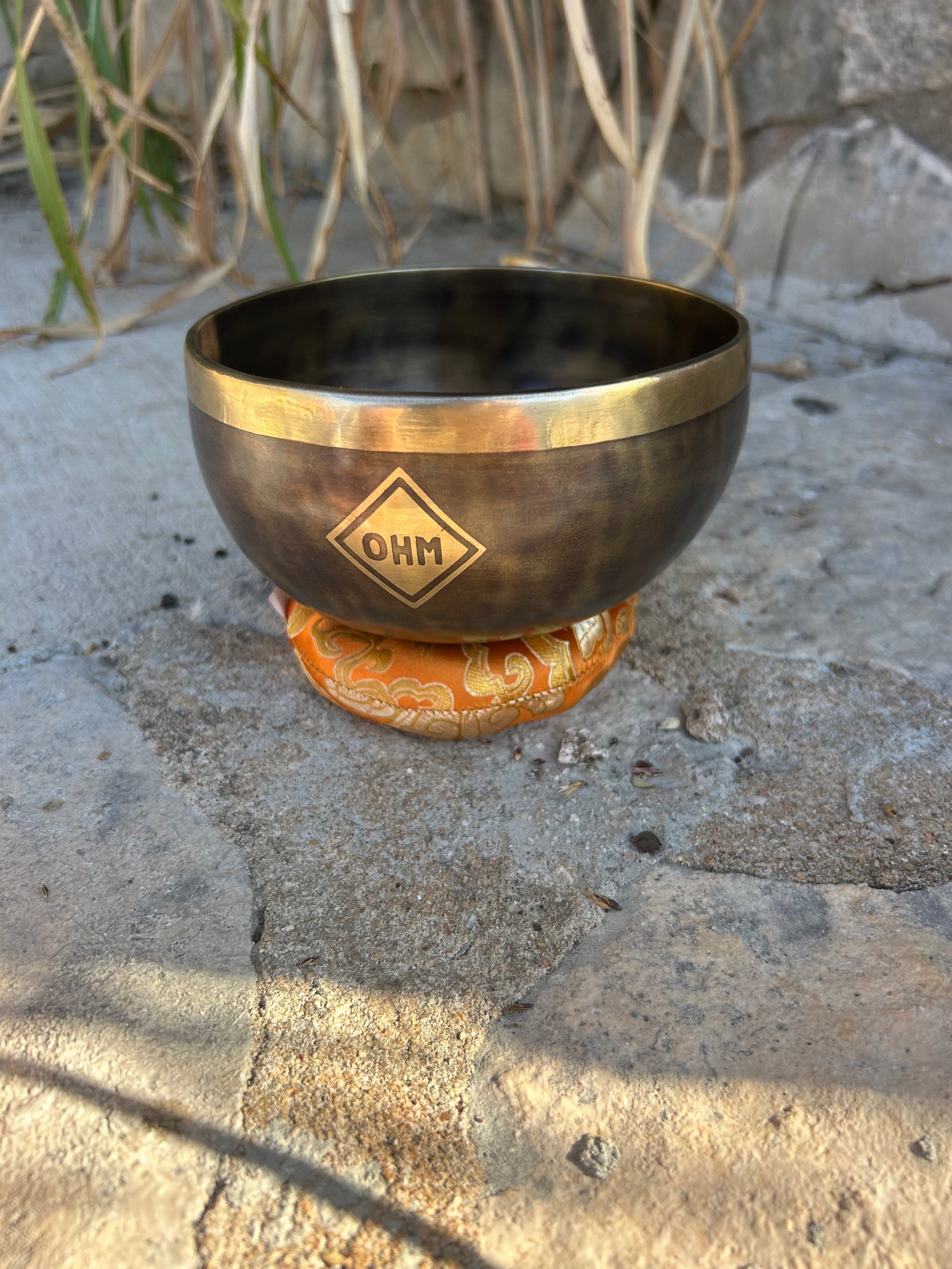 F Note 4th Octave - Legacy Collection Handmade Bronze Makers Mark Singing Bowl