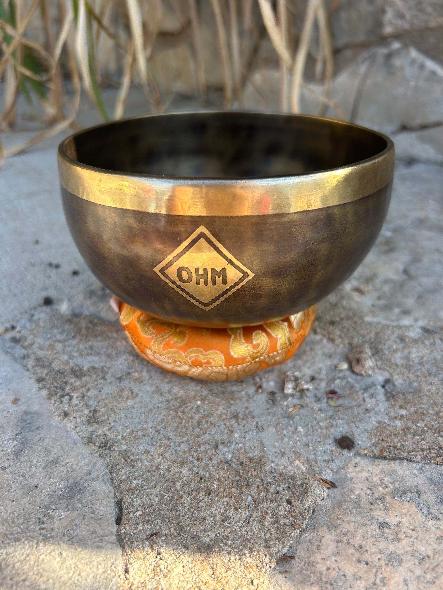 F Note 4th Octave - Legacy Collection Handmade Bronze Makers Mark Singing Bowl