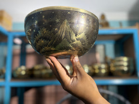 The Peeking Sun Bowl 9 Inch Special Edition Singing Bowl