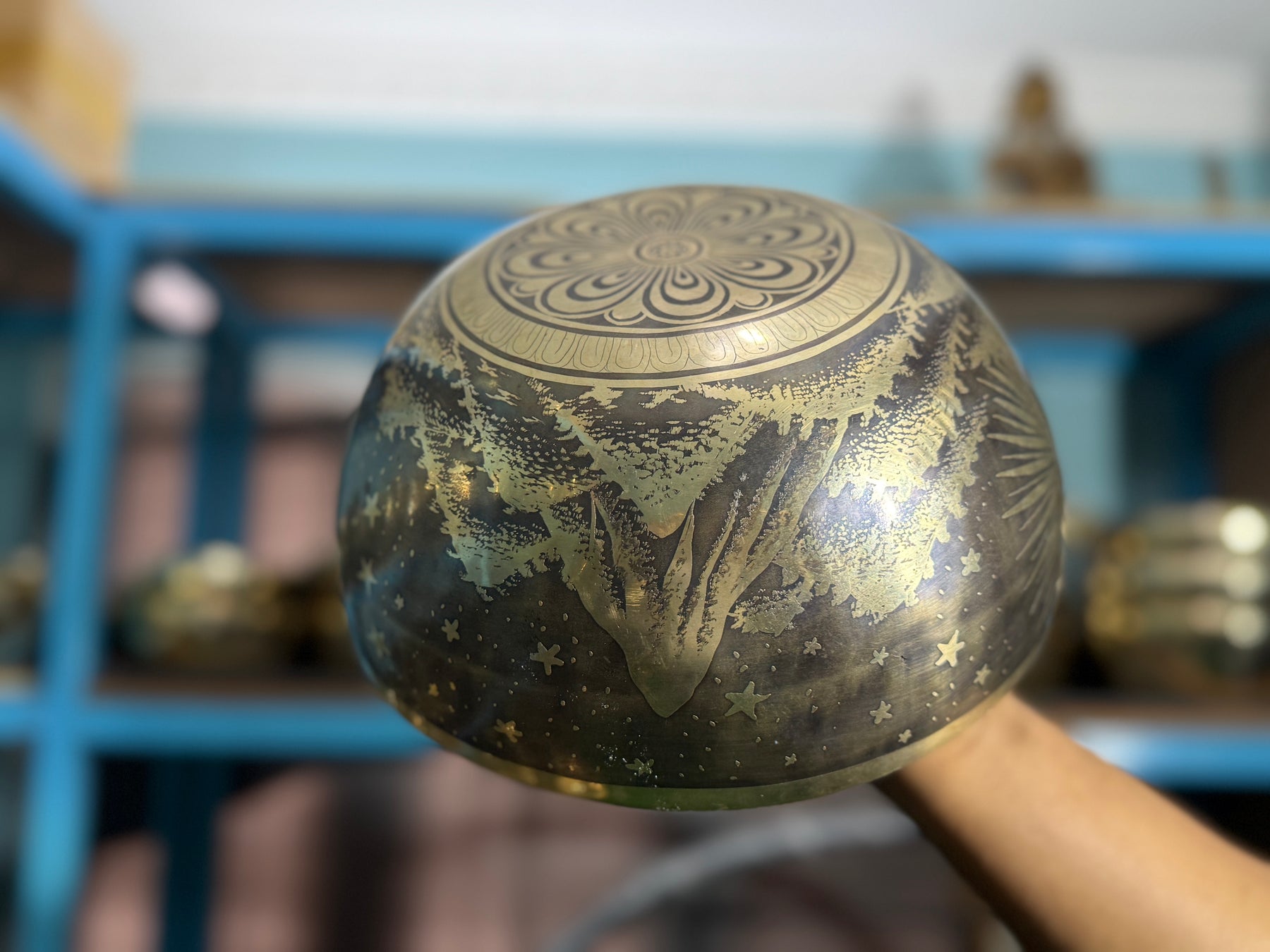 The Peeking Sun Bowl 9 Inch Special Edition Singing Bowl