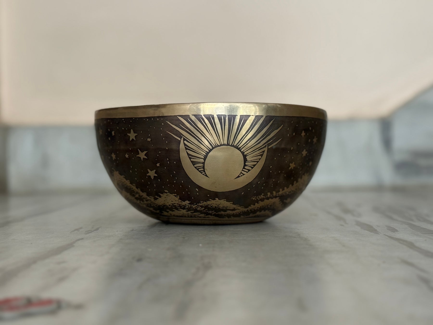 The Peeking Sun Bowl 9 Inch Special Edition Singing Bowl