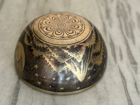 The Peeking Sun Bowl 9 Inch Special Edition Singing Bowl