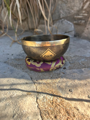 B Note 4th Octave - Legacy Collection Handmade Bronze Makers Mark Singing Bowl