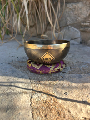 B Note 4th Octave - Legacy Collection Handmade Bronze Makers Mark Singing Bowl