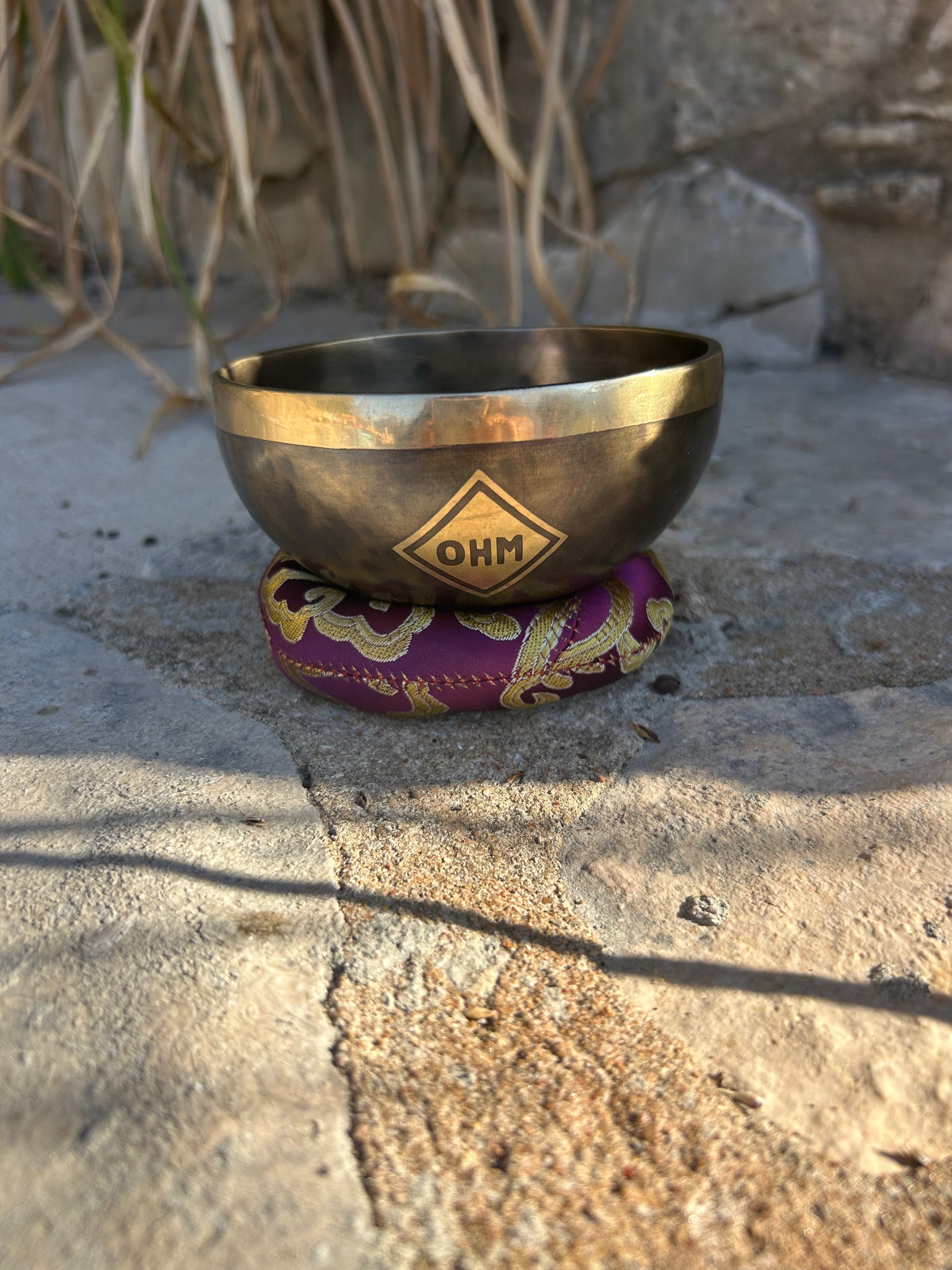 B Note 4th Octave - Legacy Collection Handmade Bronze Makers Mark Singing Bowl