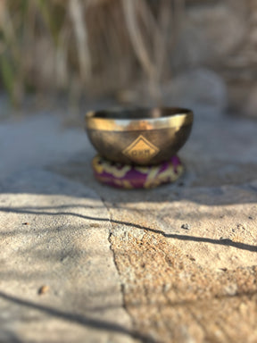 B Note 4th Octave - Legacy Collection Handmade Bronze Makers Mark Singing Bowl