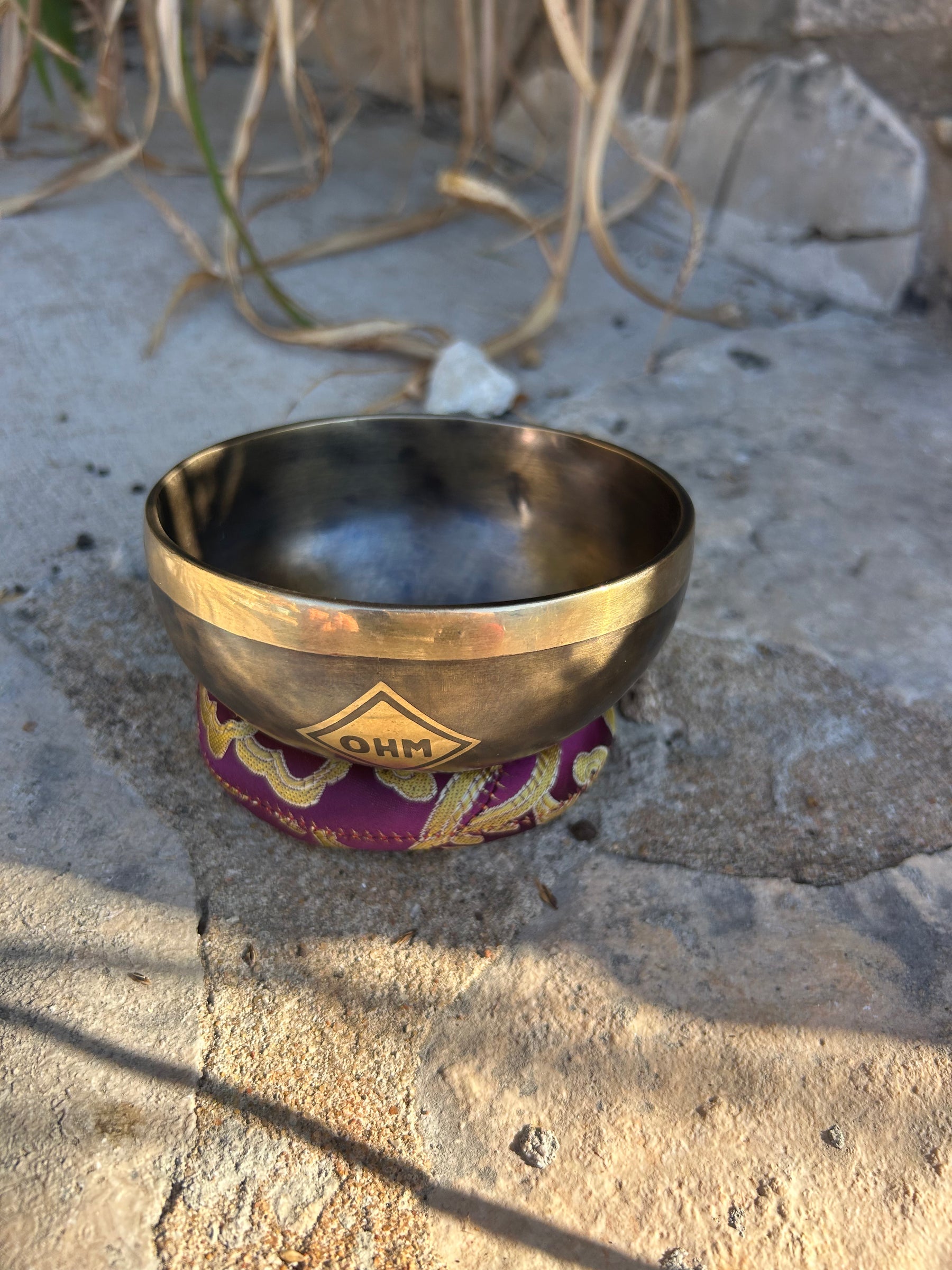 B Note 4th Octave - Legacy Collection Handmade Bronze Makers Mark Singing Bowl