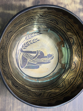The Virgo Singing Bowl - 9 inch Large | Handmade In Nepal