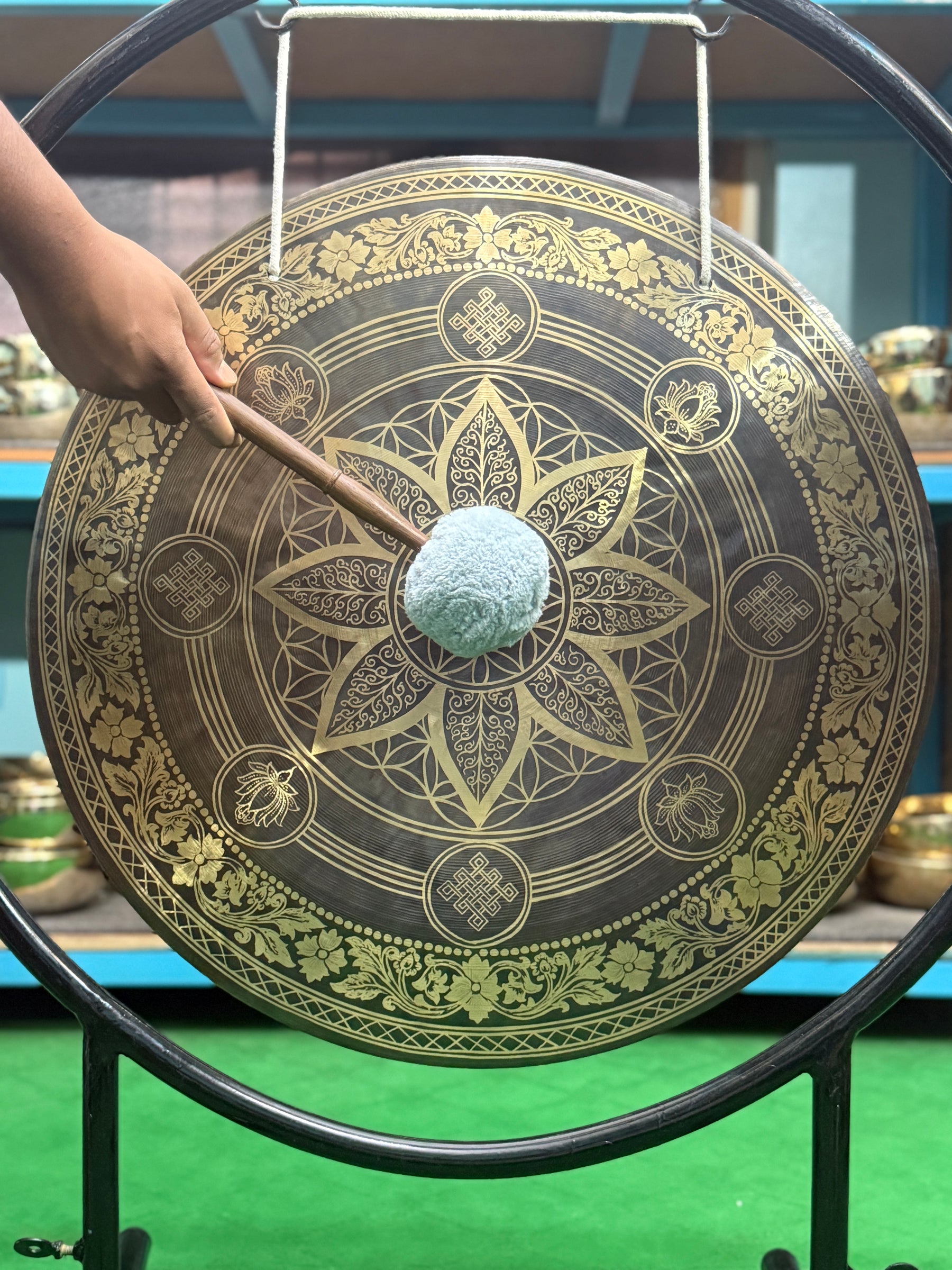 27 Inch Bronze Gong Handmade In Nepal One of One 0008