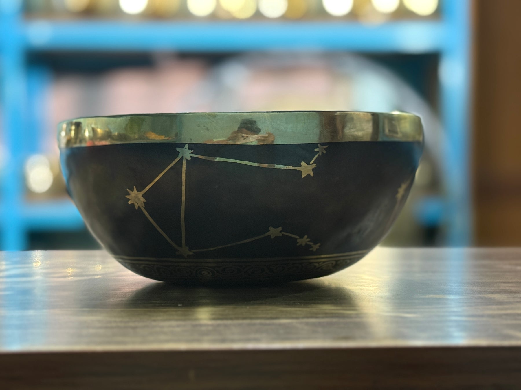 The Libra Singing Bowl - 9 inch Large | Handmade In Nepal