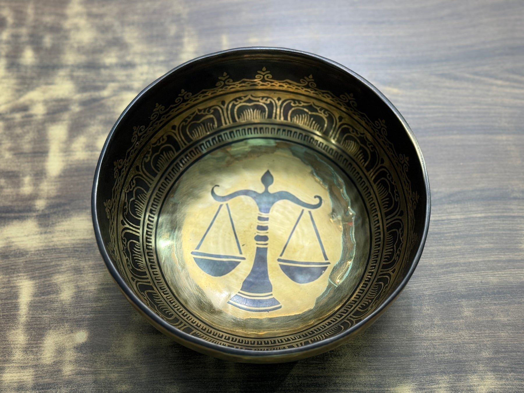 The Libra Singing Bowl - 9 inch Large | Handmade In Nepal