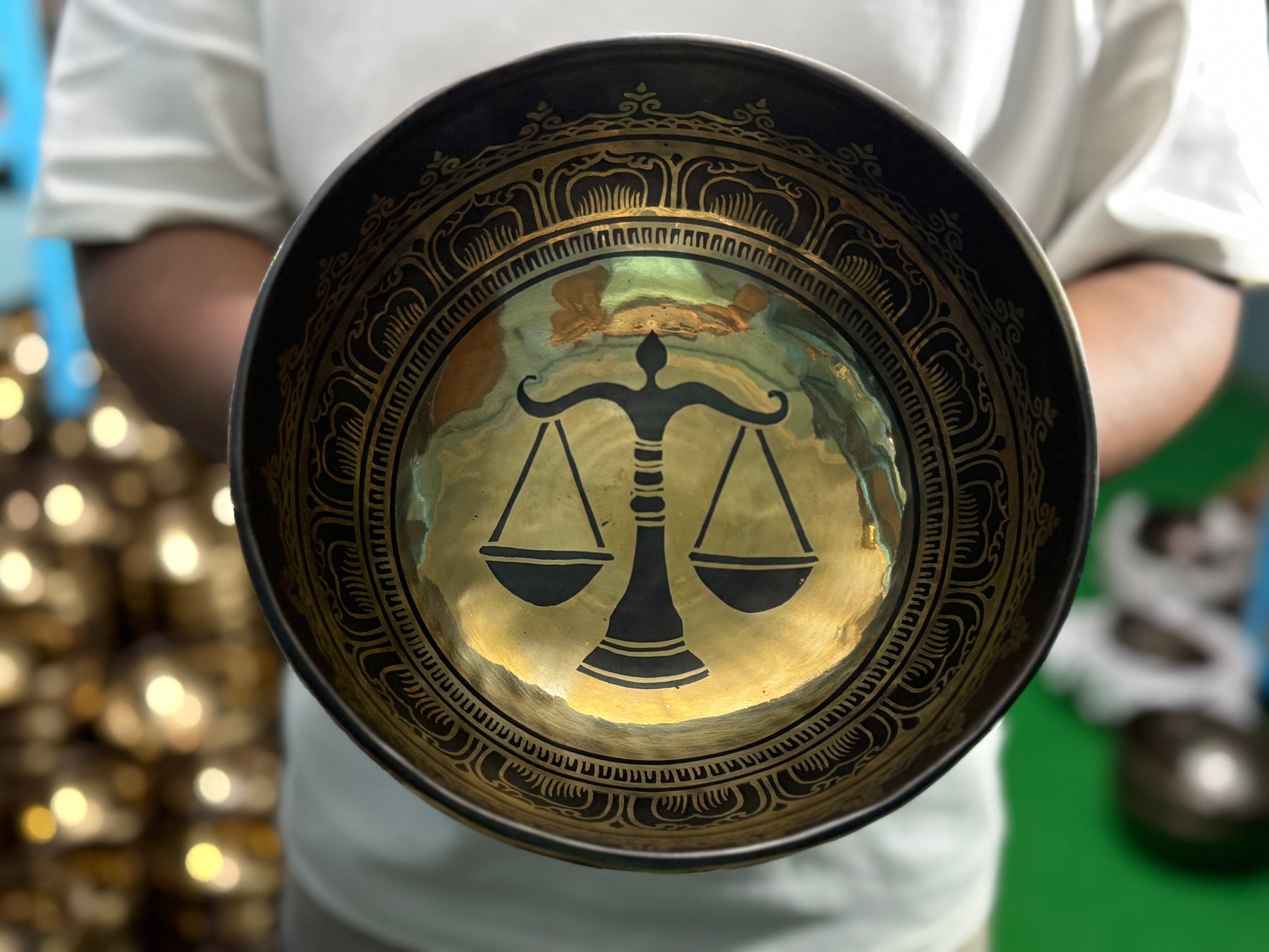 The Libra Singing Bowl - 9 inch Large | Handmade In Nepal
