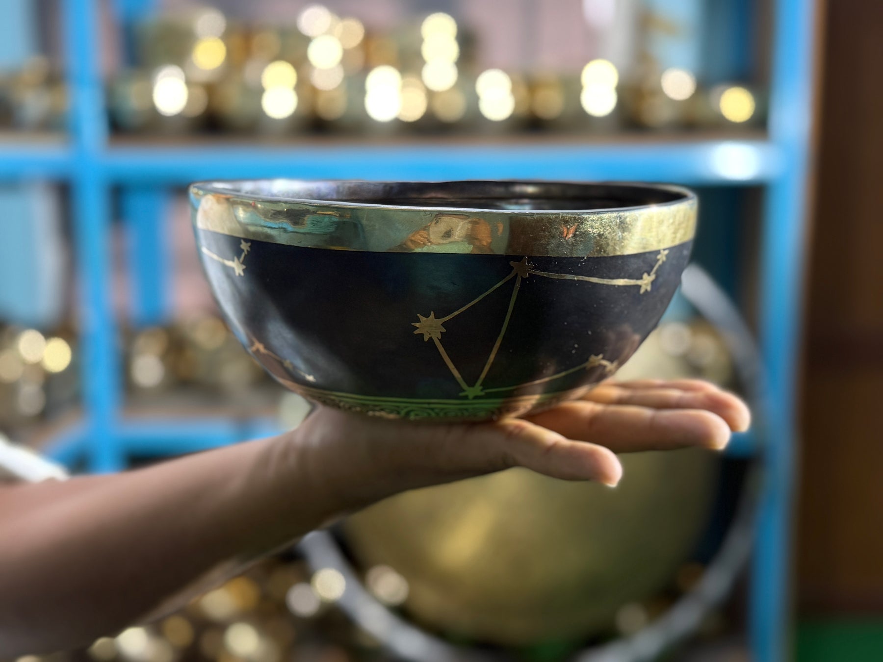 The Libra Singing Bowl - 9 inch Large | Handmade In Nepal