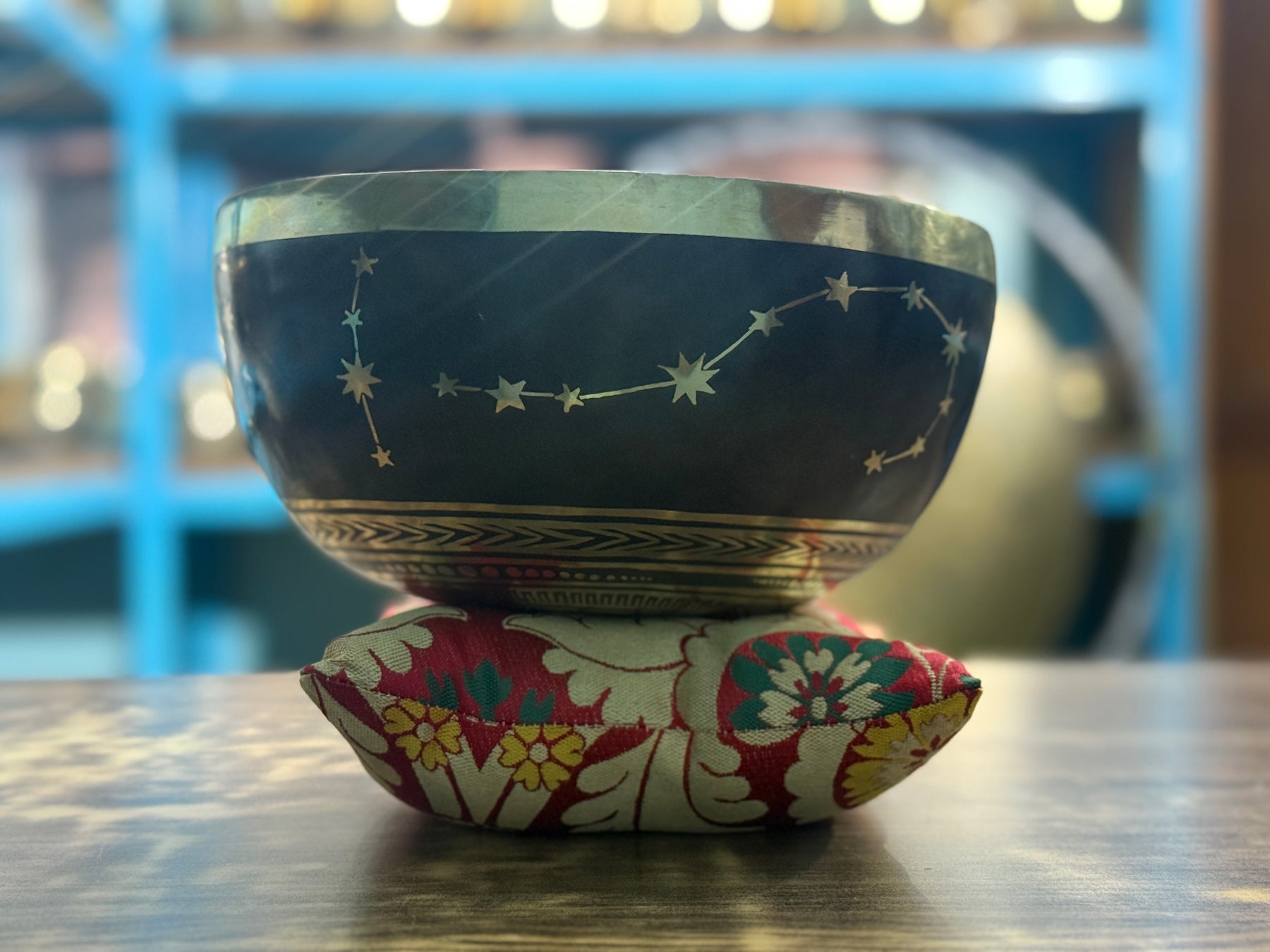 The Scorpio Singing Bowl - 9 inch Large | Handmade In Nepal