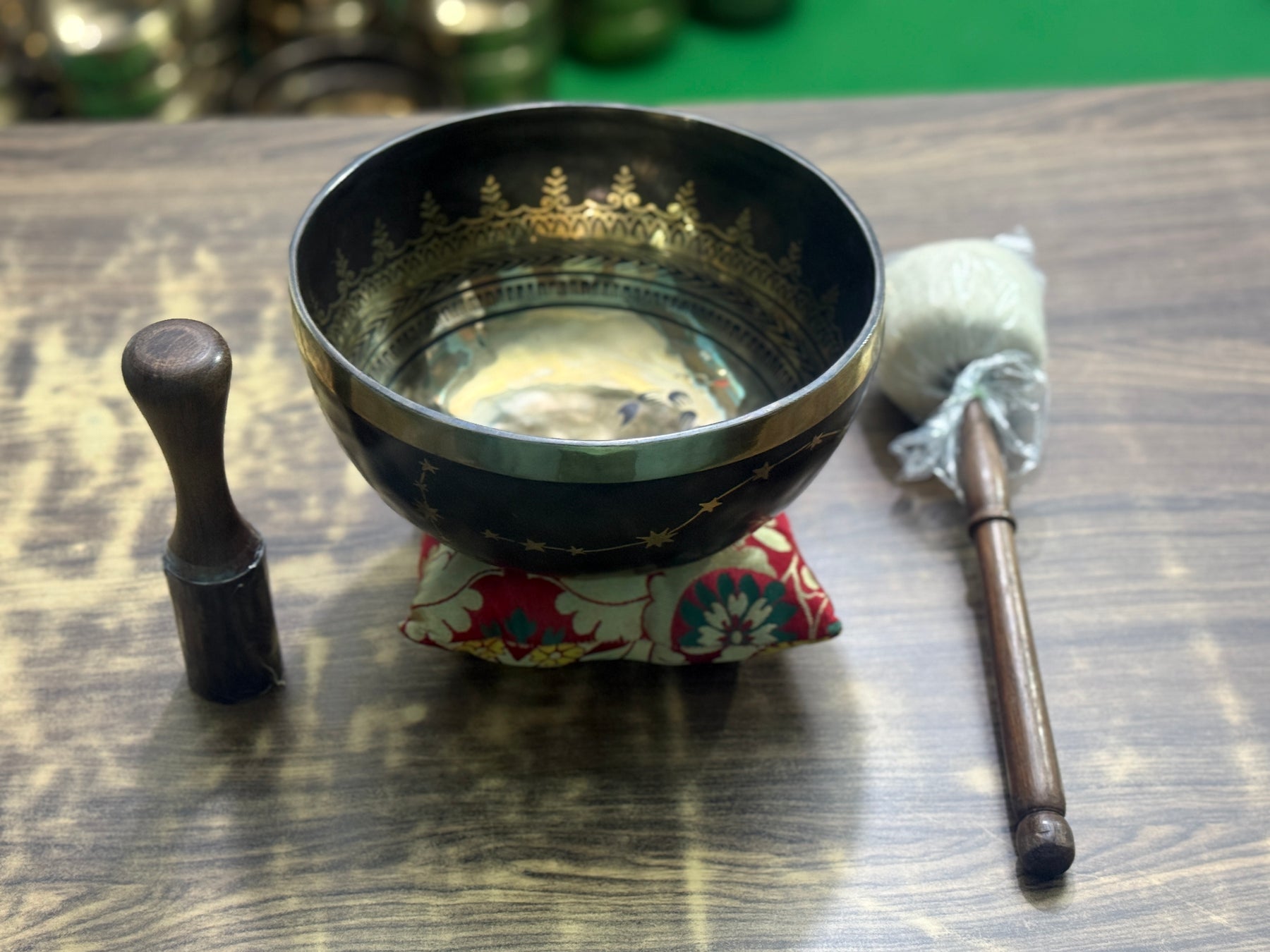The Scorpio Singing Bowl - 9 inch Large | Handmade In Nepal