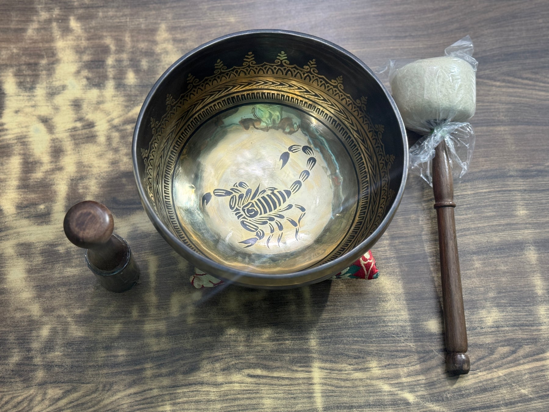The Scorpio Singing Bowl - 9 inch Large | Handmade In Nepal