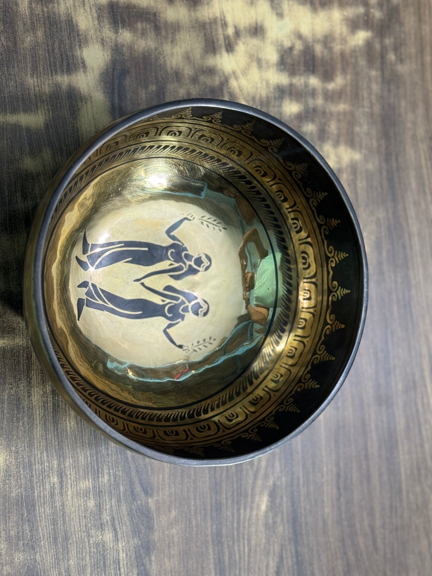 The Gemni Singing Bowl - 9 inch Large | Handmade In Nepal