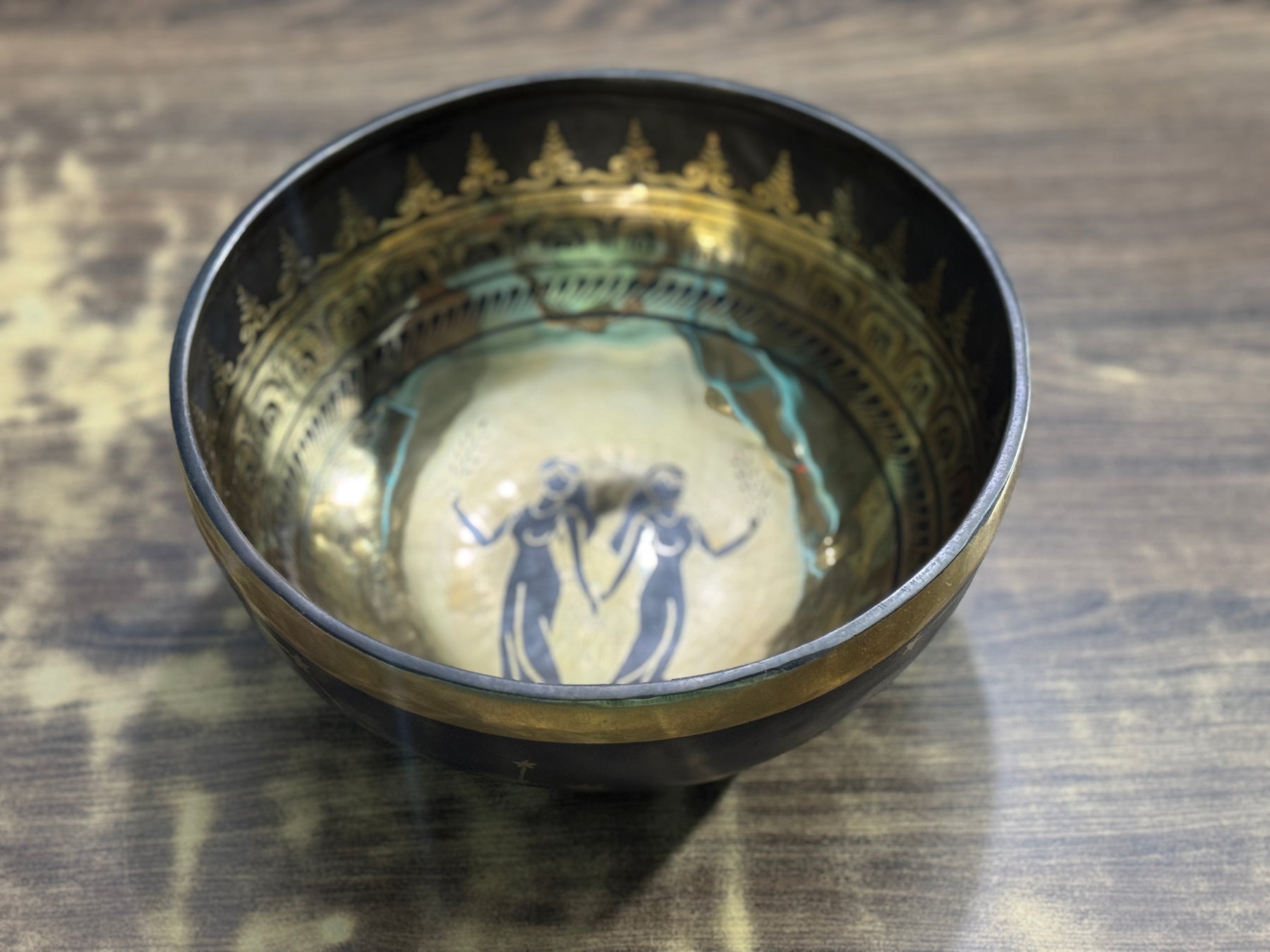 The Gemni Singing Bowl - 9 inch Large | Handmade In Nepal