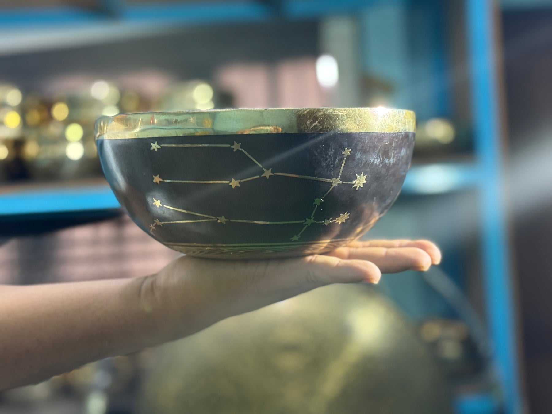 The Gemni Singing Bowl - 9 inch Large | Handmade In Nepal