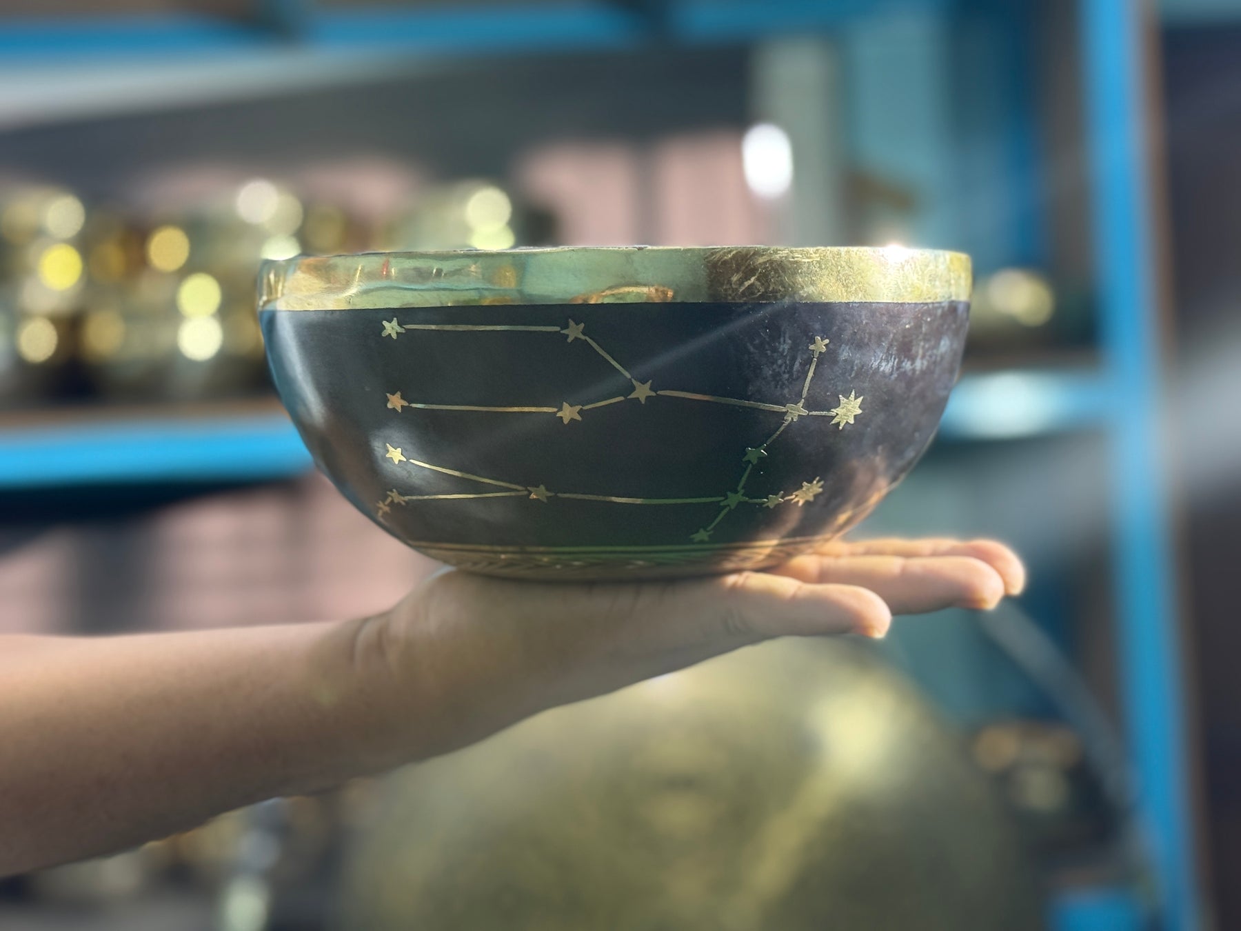 The Gemni Singing Bowl - 9 inch Large | Handmade In Nepal