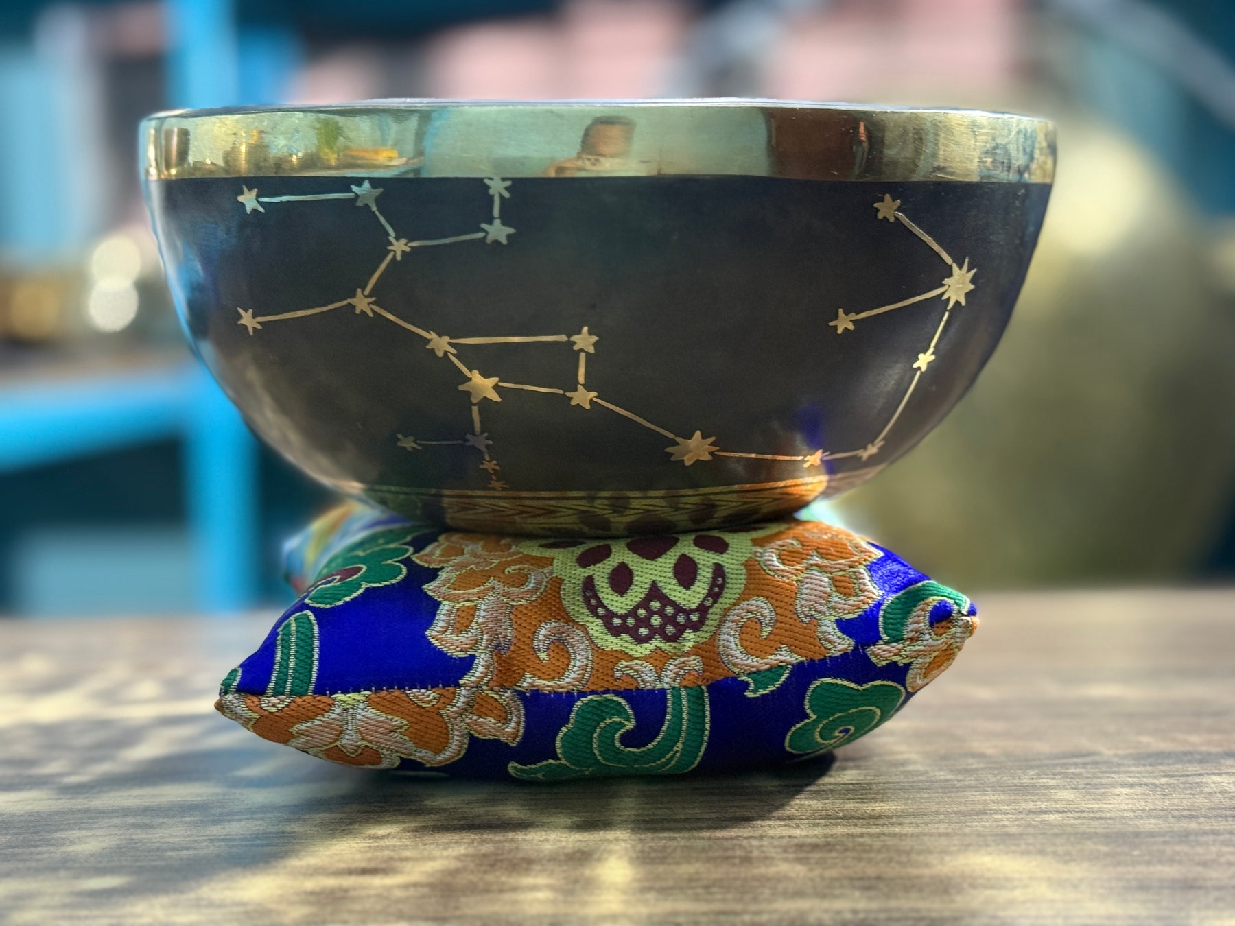 The Sagittarius Singing Bowl - 9 inch Large | Handmade In Nepal