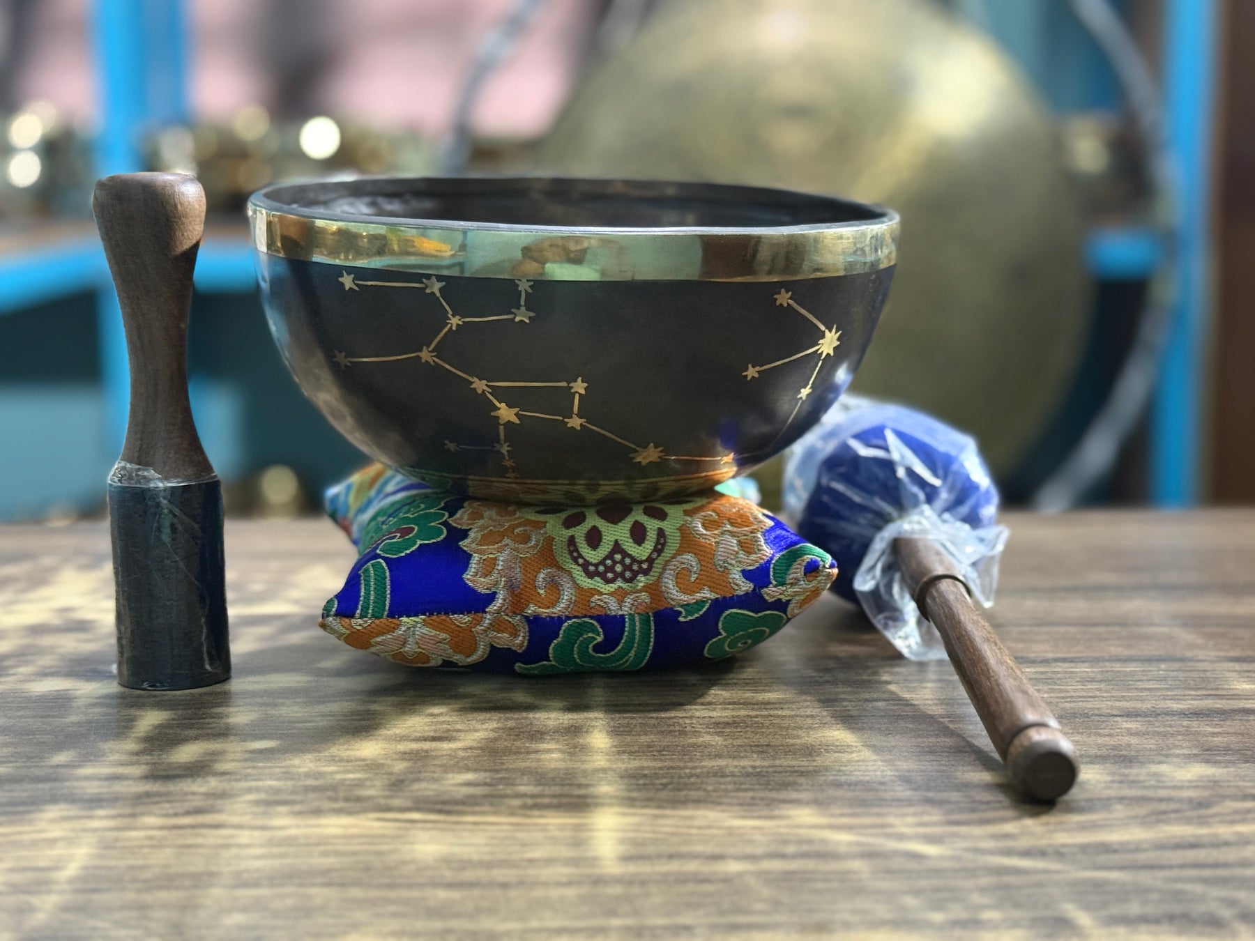 The Sagittarius Singing Bowl - 9 inch Large | Handmade In Nepal