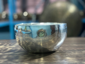 The Silver Singing Bowl: 7 inch | Silver Plated Singing Bowl
