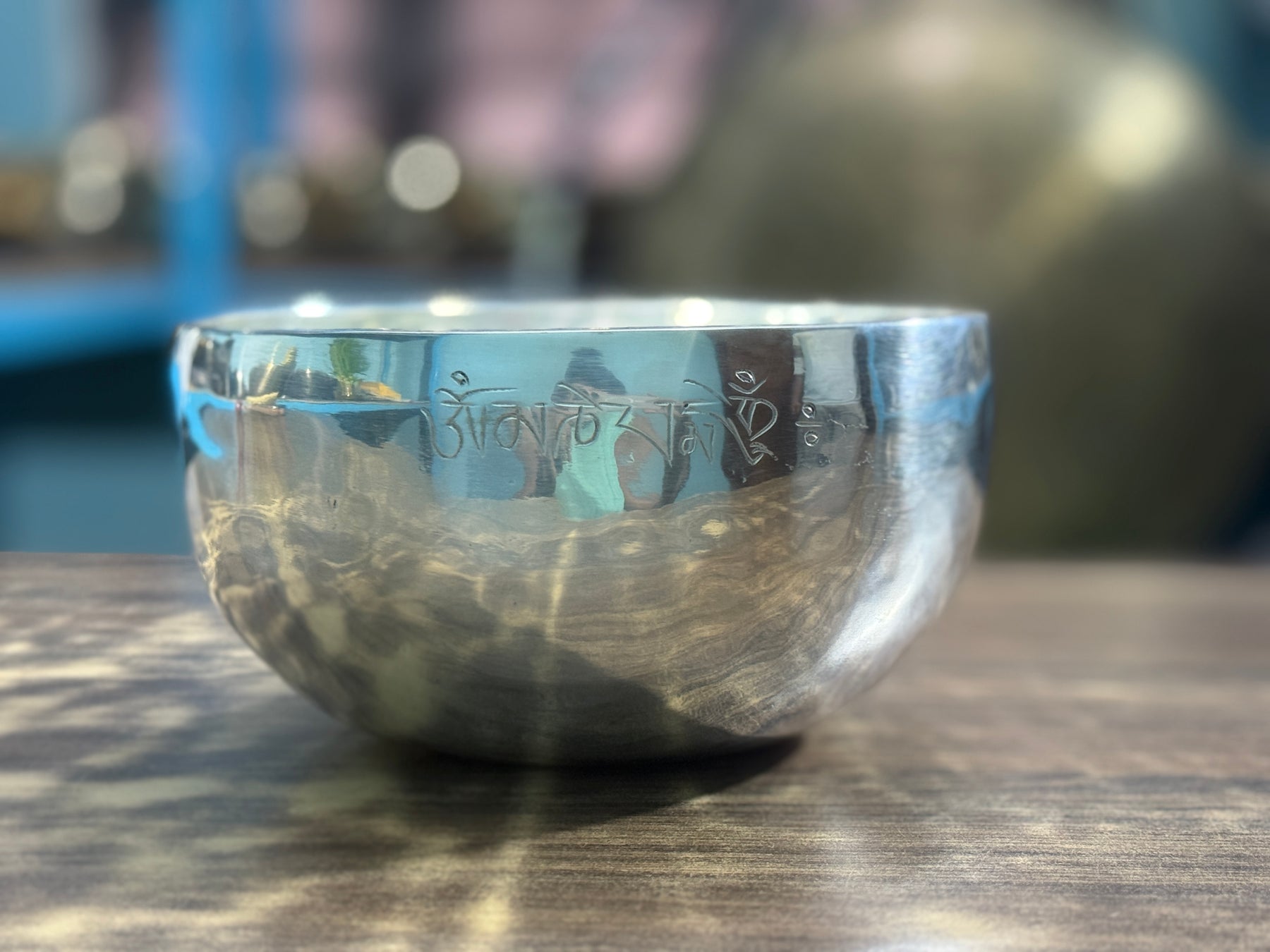 The Silver Singing Bowl: 7 inch | Silver Plated Singing Bowl