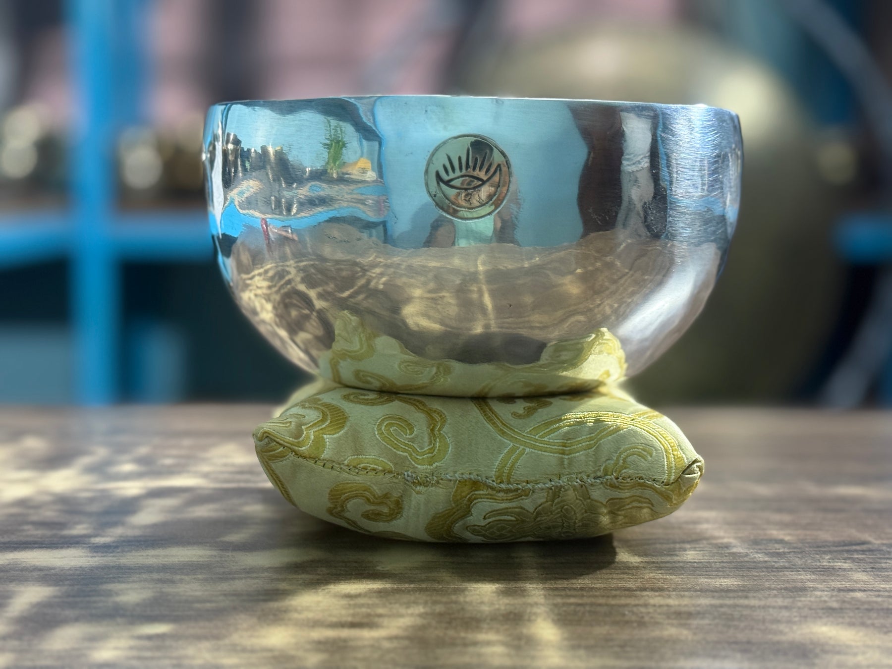 The Silver Singing Bowl: 7 inch | Silver Plated Singing Bowl