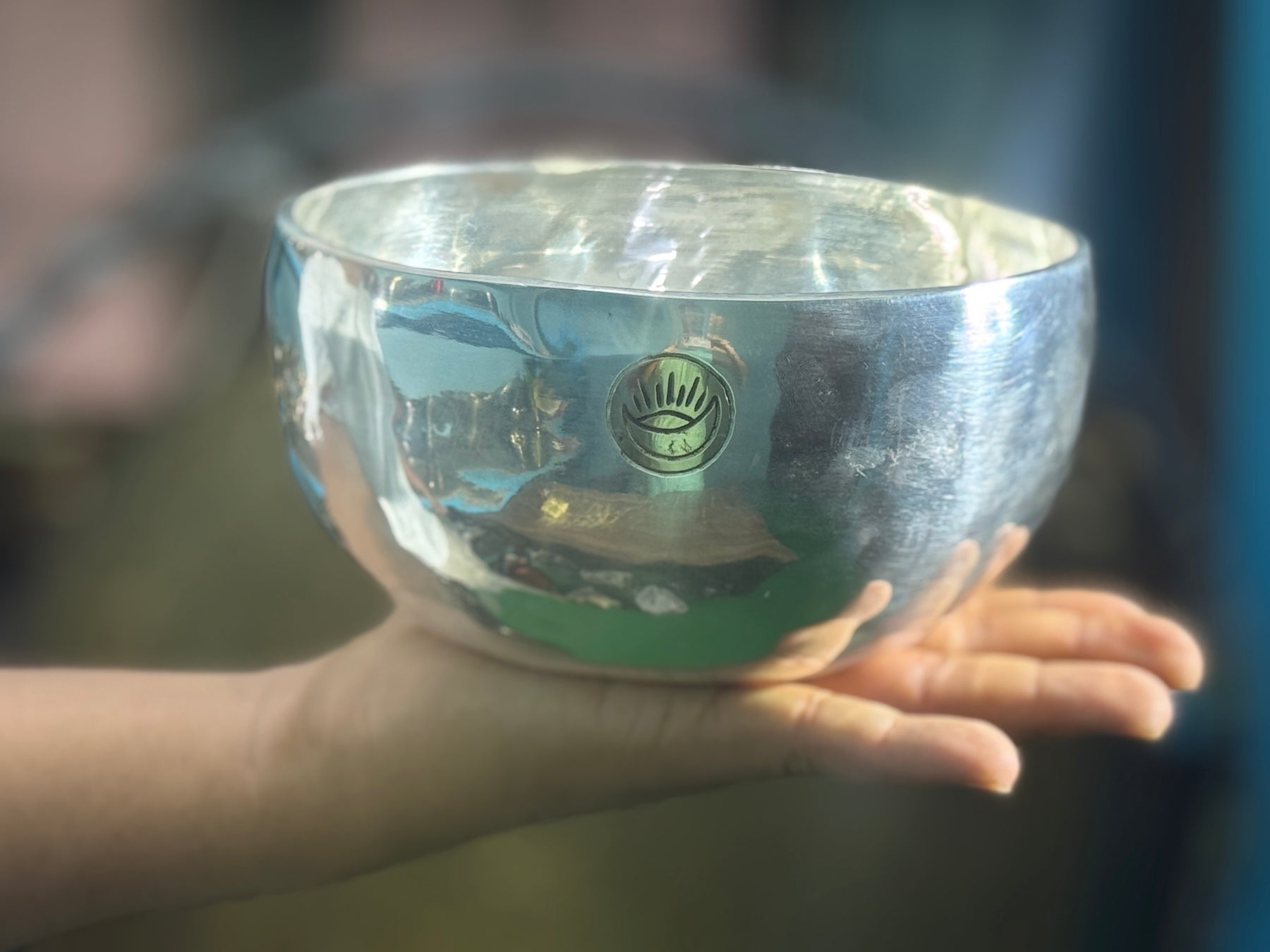The Silver Singing Bowl: 7 inch | Silver Plated Singing Bowl