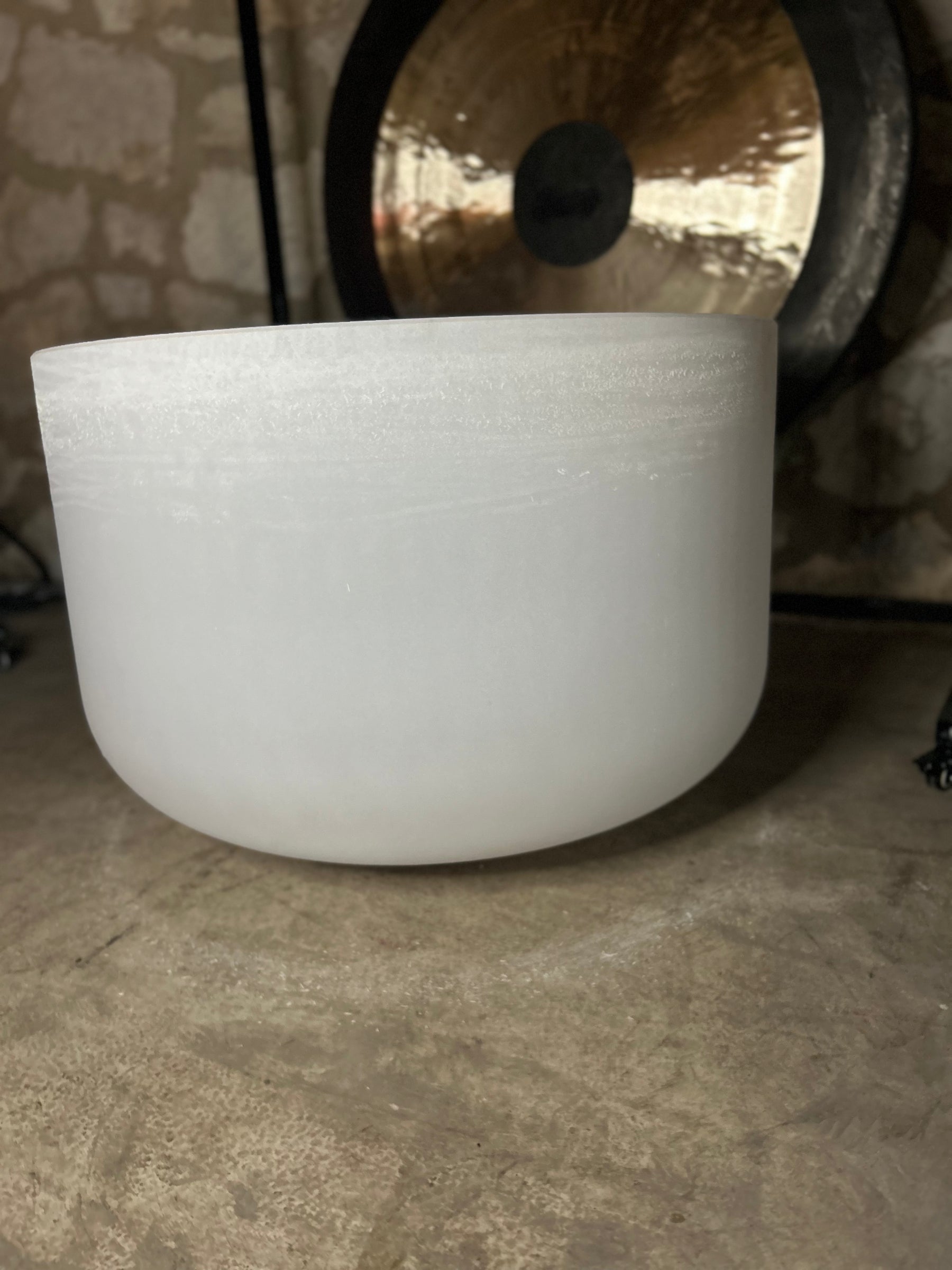 The Largest Crystal Singing Bowl In The World: 32 Inch Diameter First Octave Resonant Instrument