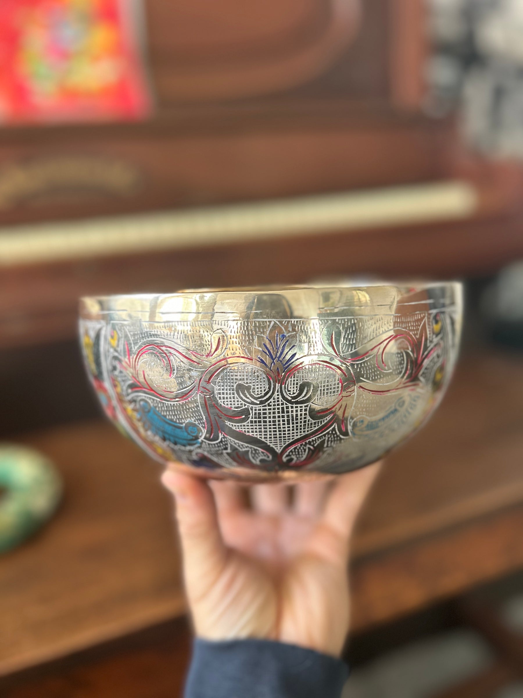 The Lumina: 8 Inch Handmade Singing Bowl With MicroEtchings