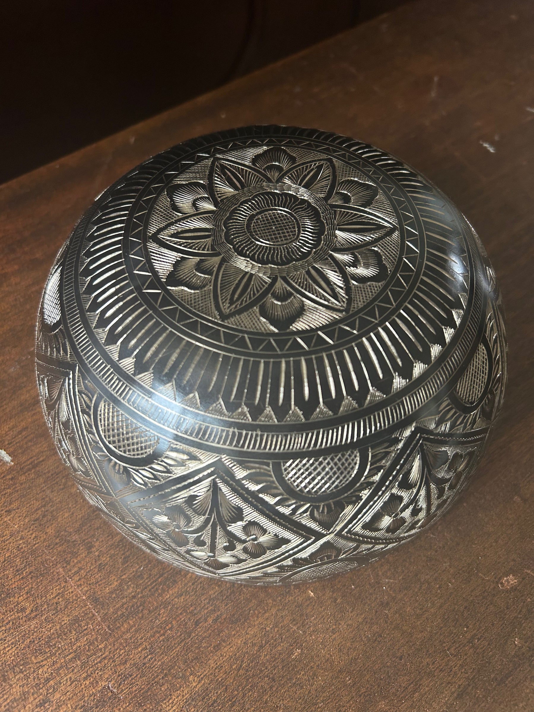 The Winter Midnight Singing Bowl: 8 Inch Bell Bronze One Time Release