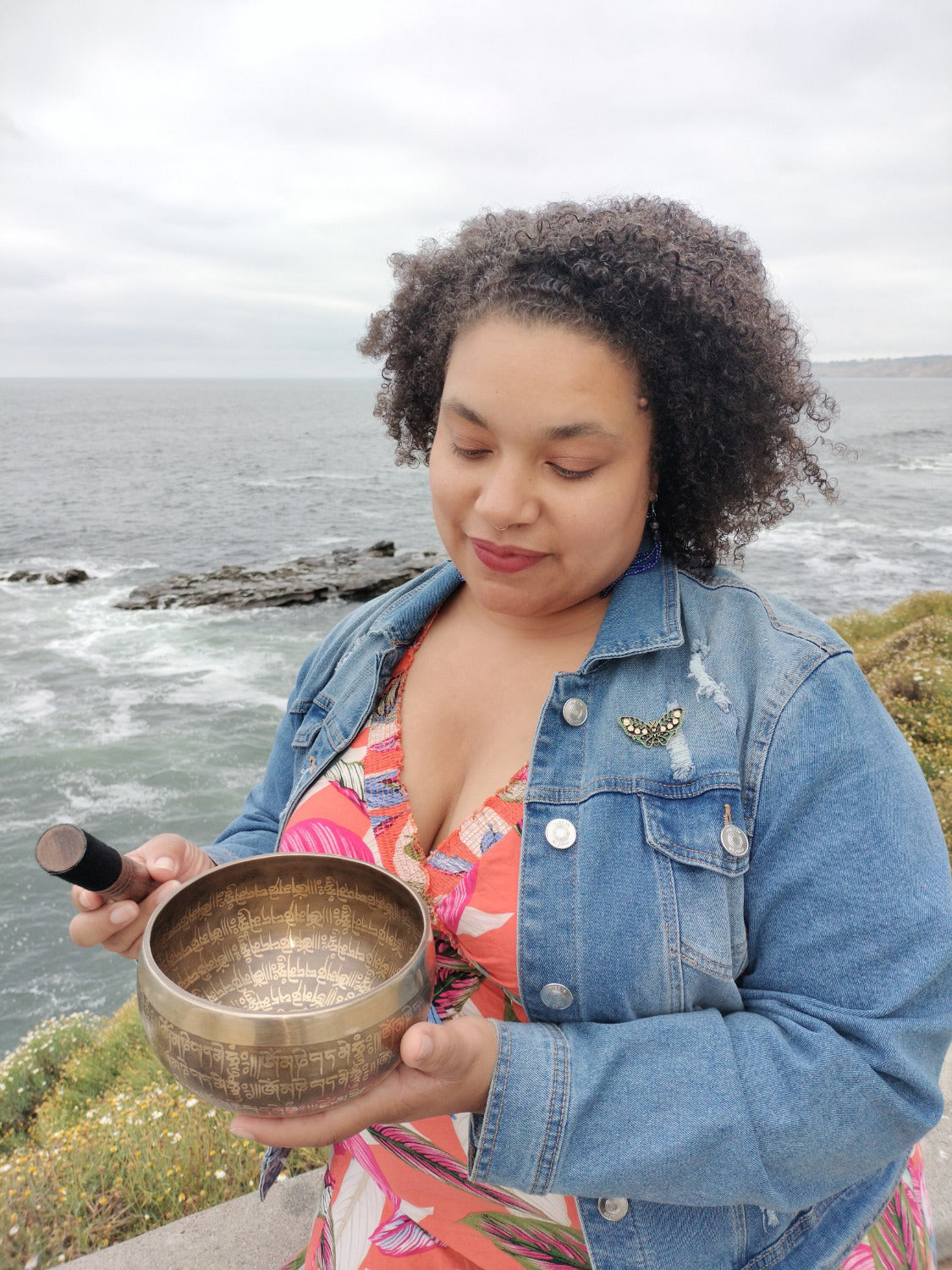 The Foundations Of Sound Starter Set: 2 Bronze Singing Bowls And How To Play Course