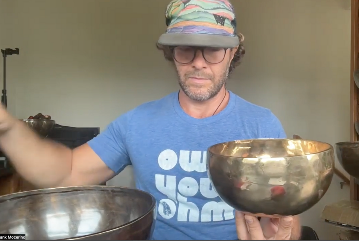 Perfect Fifth Bowl Pair: 8" E G and 9" C 0024