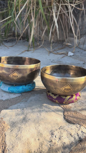 4th Octave Perfect Fifth Set G4 And C4: 6.5in and 5.7in Bronze Bowl Pair