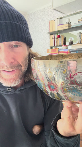 The Lumina: 8 Inch Handmade Singing Bowl With MicroEtchings