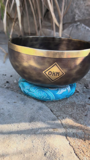 C Note 4th Octave - Legacy Collection Handmade Bronze Makers Mark Singing Bowl