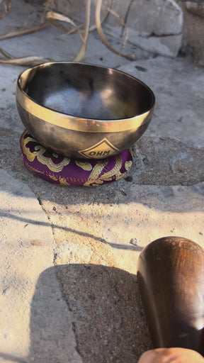 B Note 4th Octave - Legacy Collection Handmade Bronze Makers Mark Singing Bowl