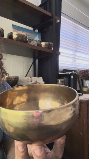 CUSTOM-0010 one of one singing bowl video